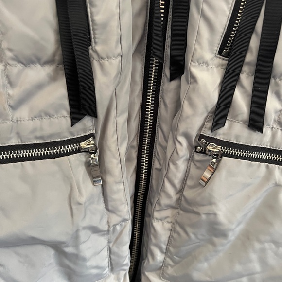 Orolay Thickened Down Jacket Expandable women in size medium - Picture 7 of 12